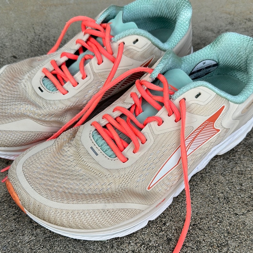 Altra Torin-Women’s Size 9.5 GUC